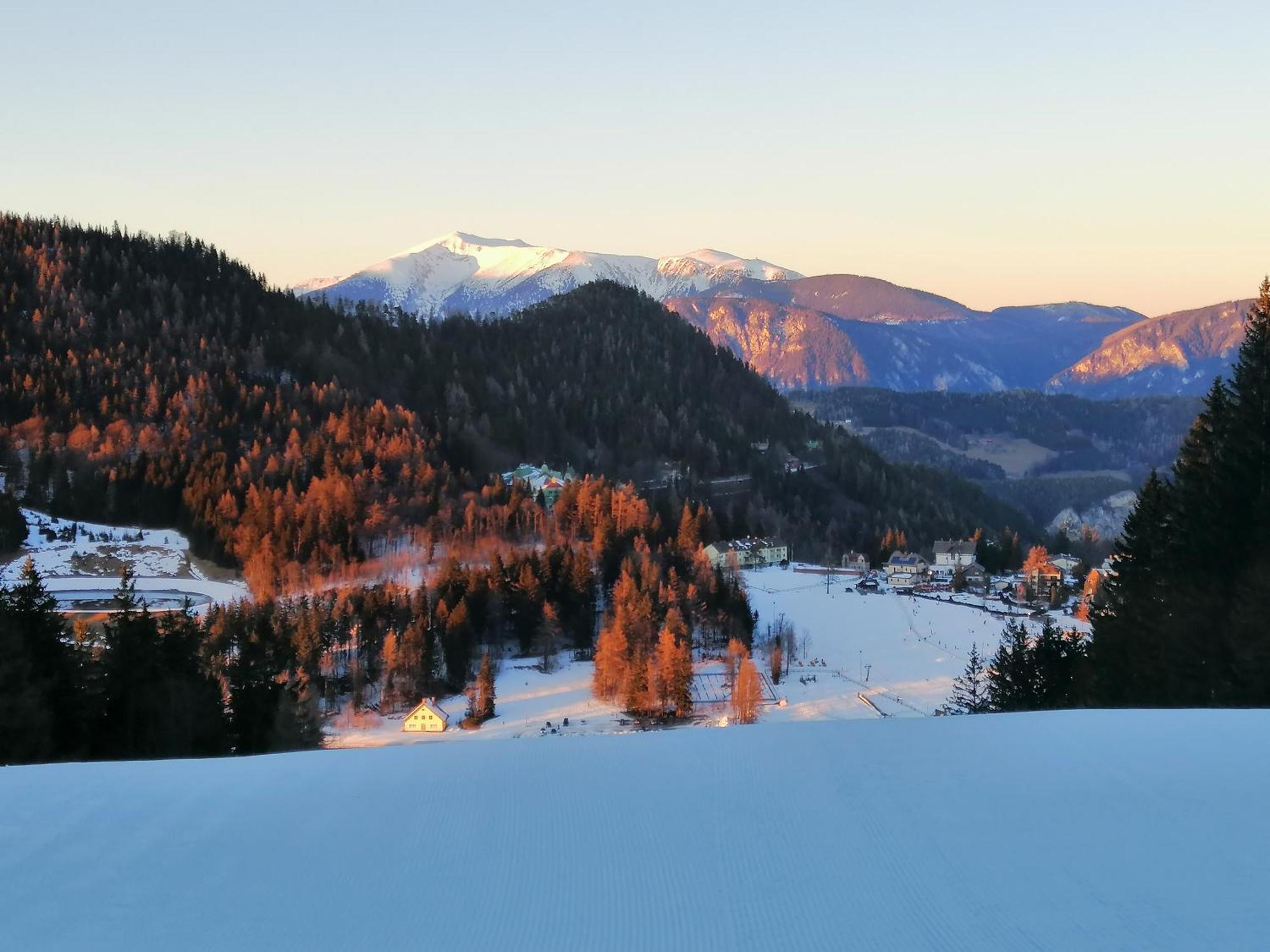 Apartmán Atelieo Beim Nussbaum Ternitz Exteriér fotografie